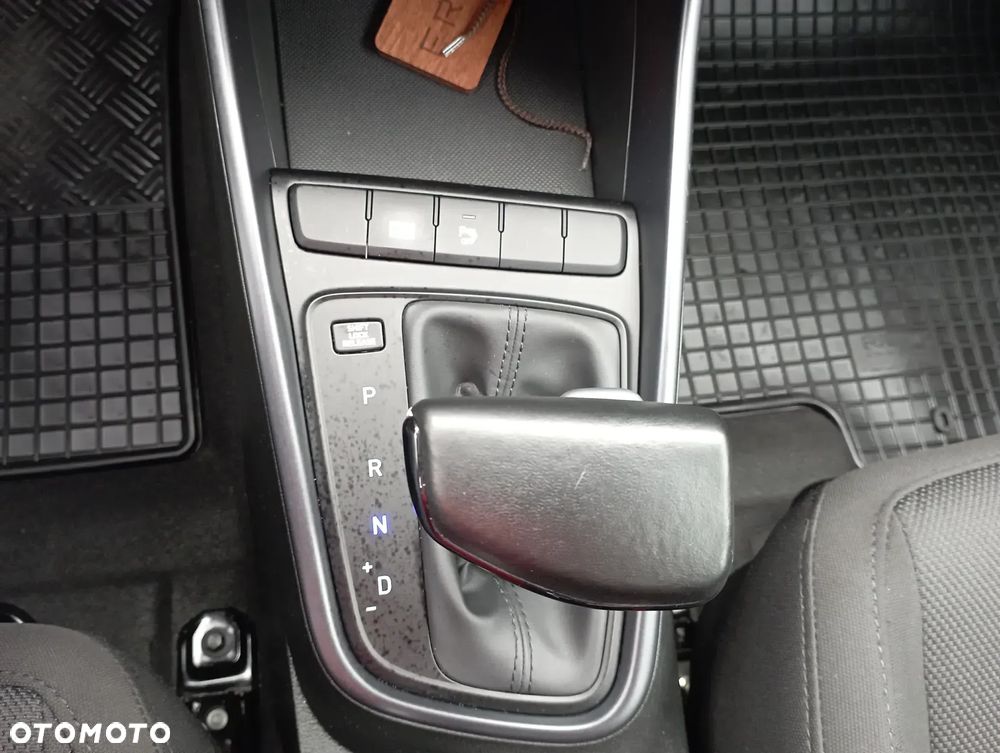 Hyundai i20 1.0 T-GDI Pure DCT - 16