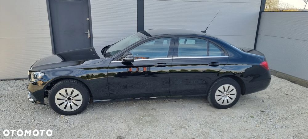 Mercedes-Benz Klasa E 200 d 9G-TRONIC - 13