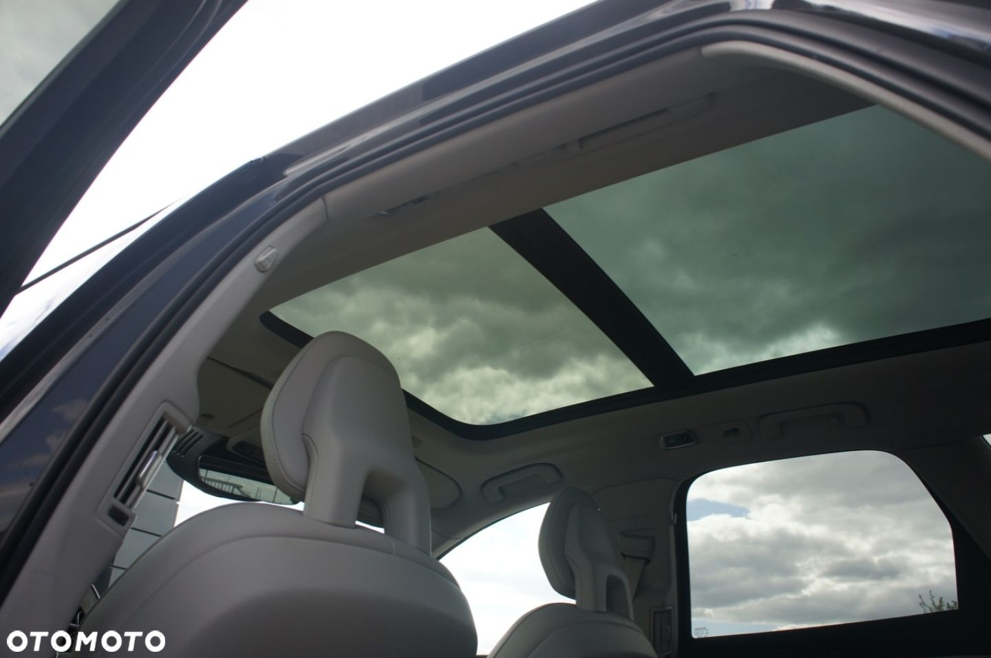 Volvo XC 60 - 18