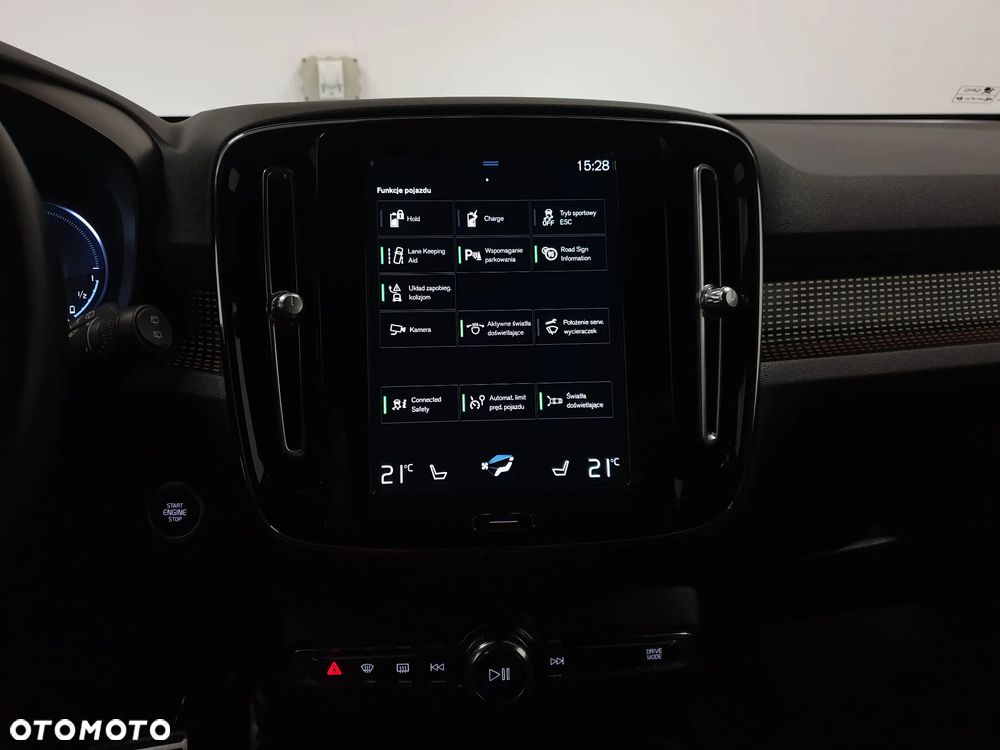 Volvo XC 40 T4 Recharge DKG RDesign - 25