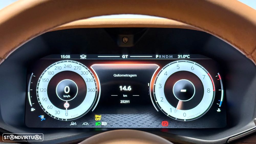 Aston Martin DBX 707 - 24