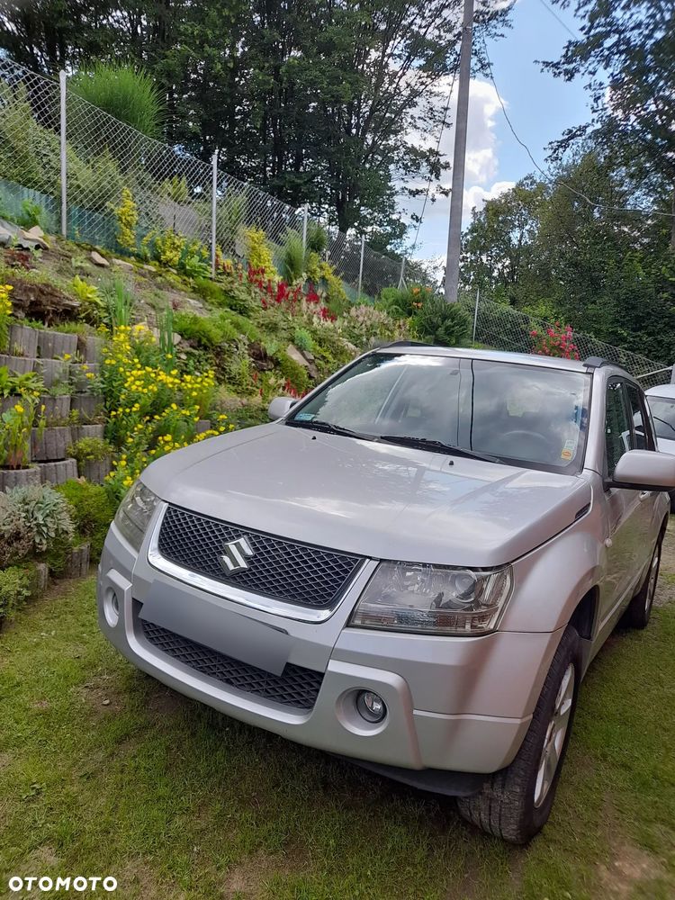 Suzuki Grand Vitara - 2