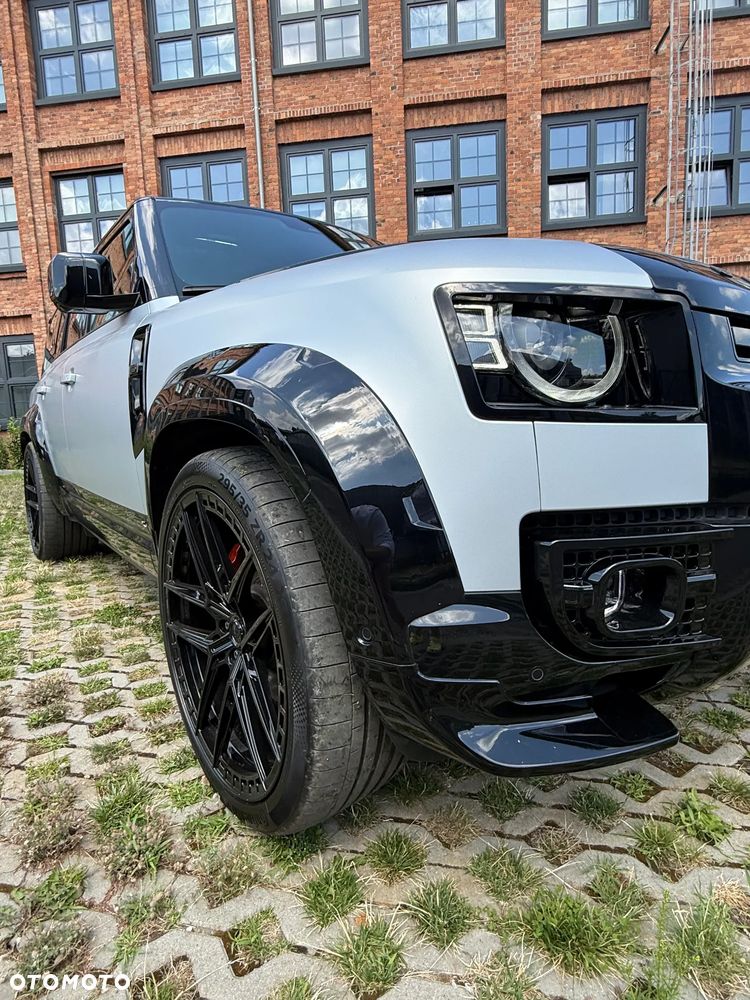 Land Rover Defender 3.0 D300 mHEV X - 22