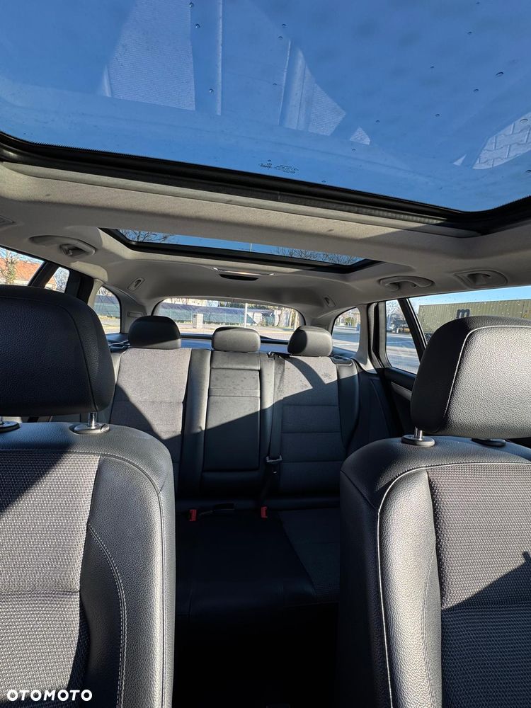 Mercedes-Benz Klasa C 220 CDI DPF (BlueEFFICIENCY) - 21