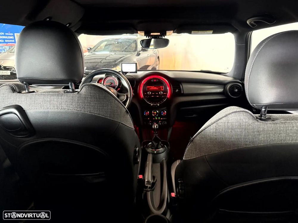 MINI 3 Portas Cooper D - 12