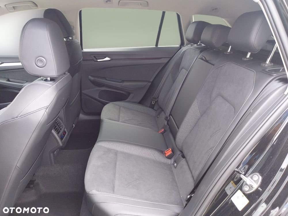 Volkswagen Golf Variant 2.0 TDI Style DSG - 31