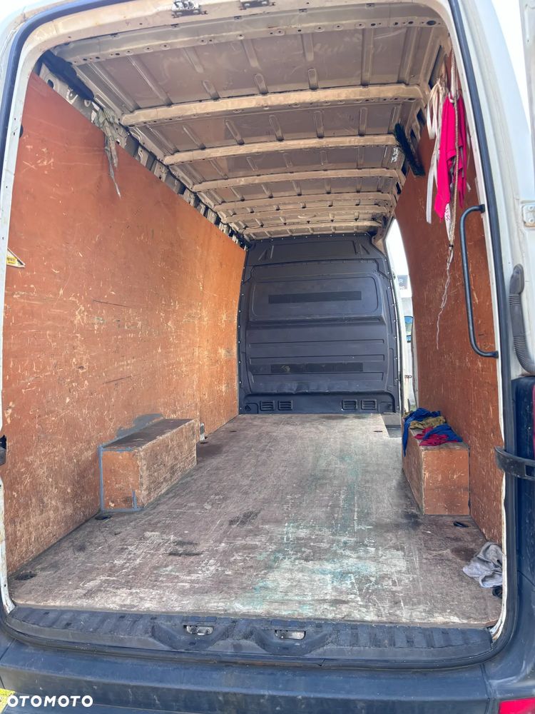 Volkswagen Crafter - 9