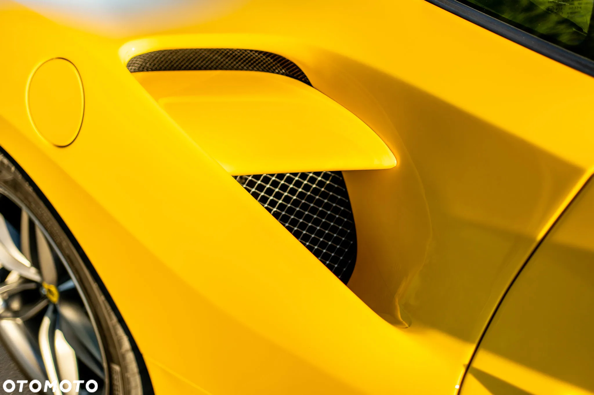 Ferrari 488 - 20