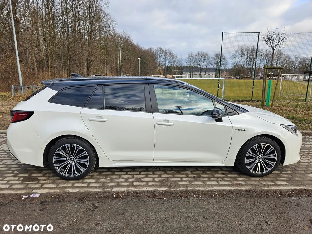 Toyota Corolla 1.8 Hybrid Executive - 3