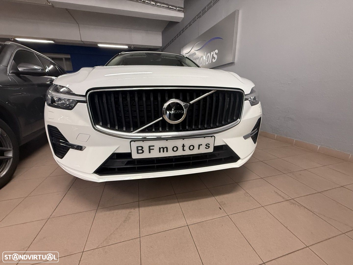 Volvo XC 60 2.0 B4 Core - 27