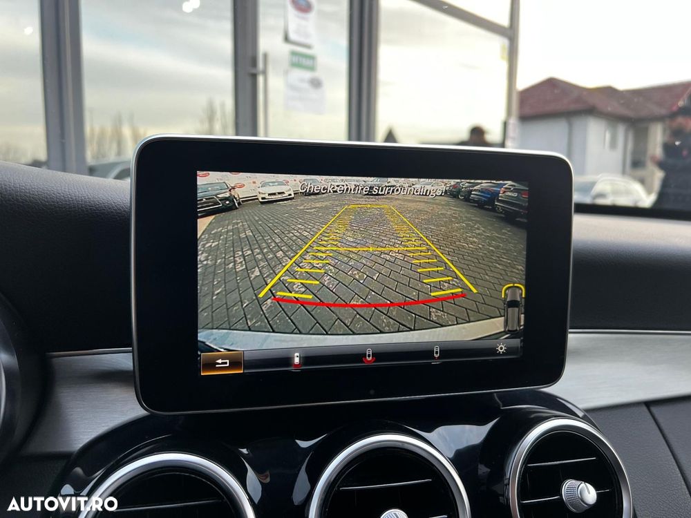 Mercedes-Benz C - 18