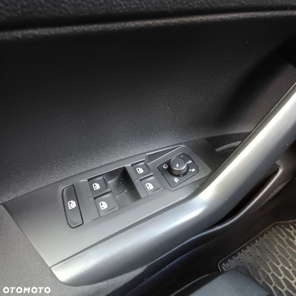 Volkswagen Taigo 1.0 TSI Special Edition - 22