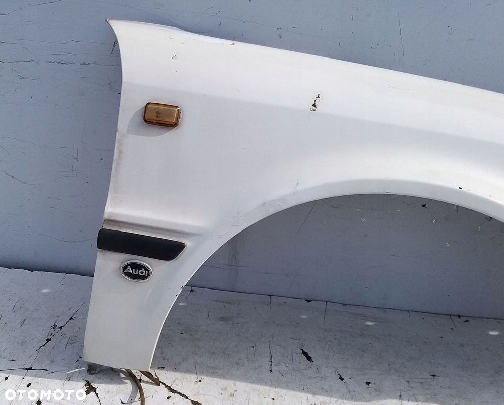 AUDI 80 B4 BŁOTNIK PRAWY BIAŁY BEZ RDZY - 4