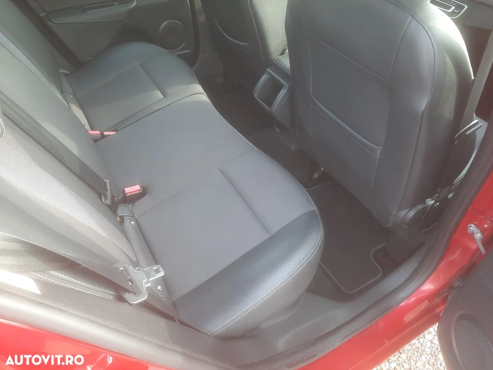 Renault Megane dCi 110 FAP Paris Business - 11