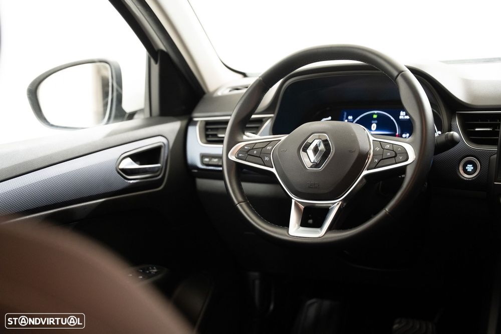 Renault Arkana 1.6 E-Tech Business - 11