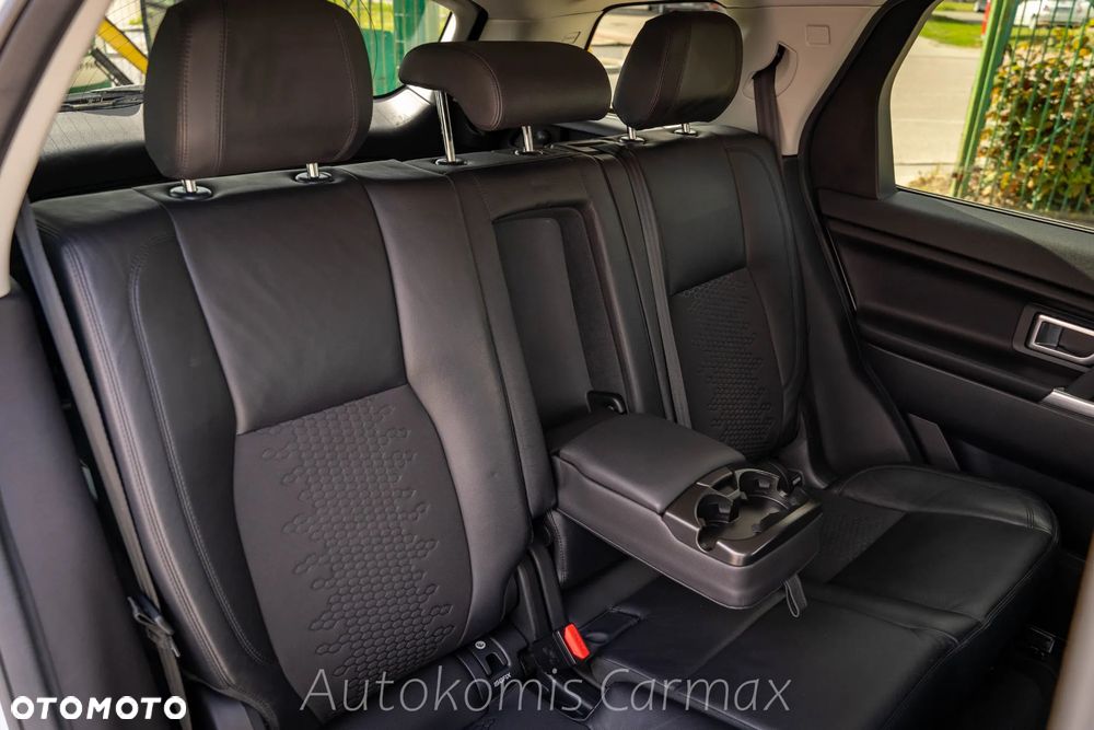 Land Rover Discovery Sport - 20