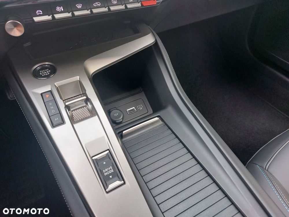 Peugeot 408 1.2 PureTech Allure S&S EAT8 - 21