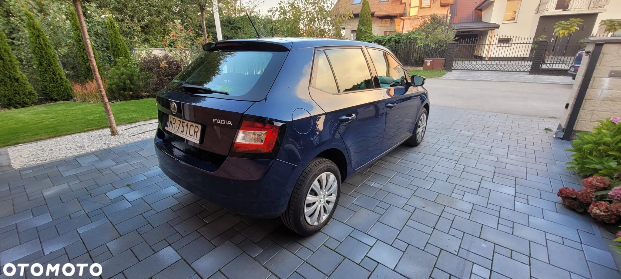 Skoda Fabia - 4