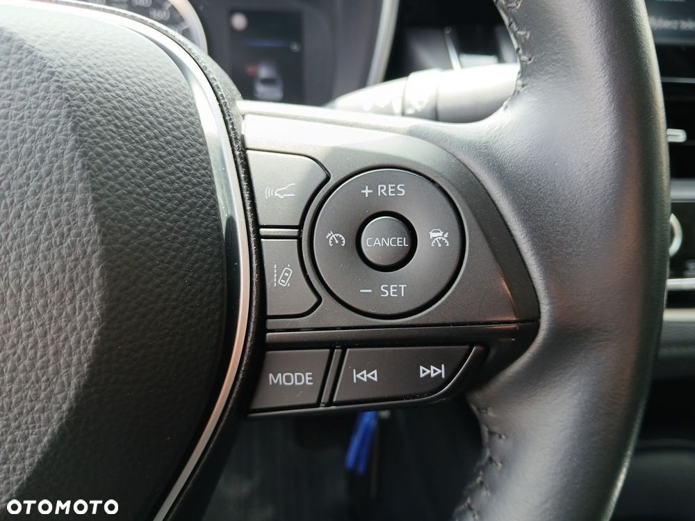 Toyota Corolla - 25