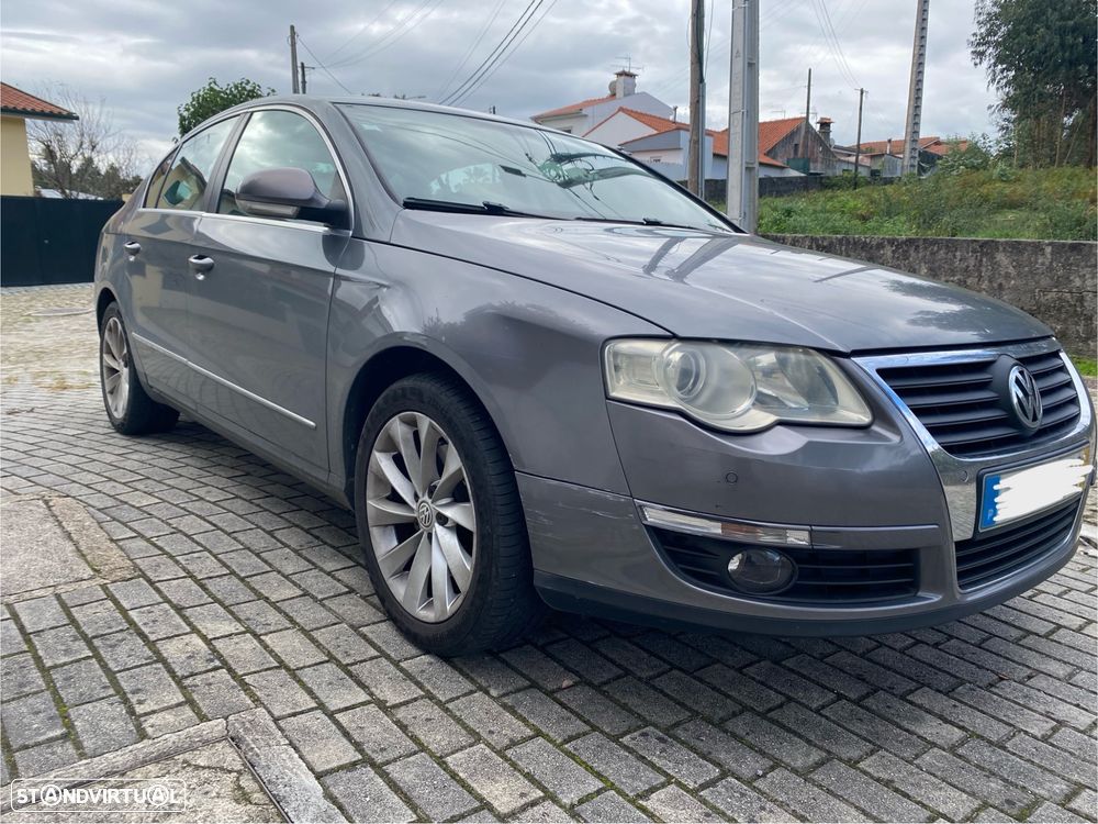 VW Passat 2.0 TDI Confortline - 3