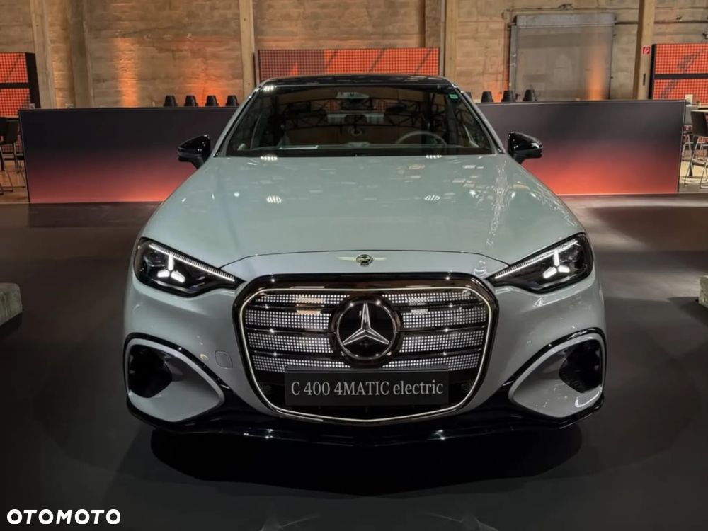 Mercedes-Benz Klasa C 400 4-Matic 94kWh - 4