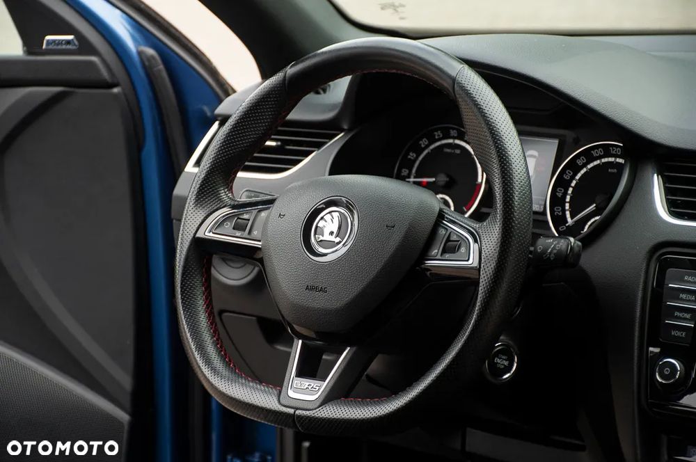 Skoda Octavia 2.0 TDI RS DSG - 20
