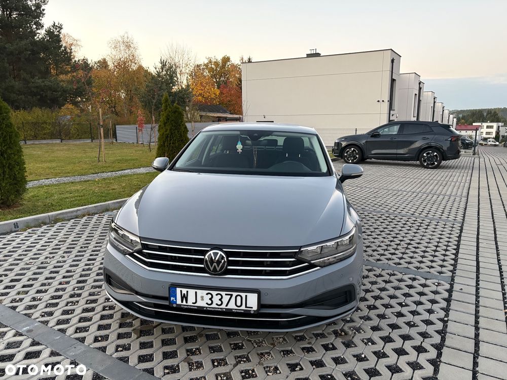 Volkswagen Passat - 6