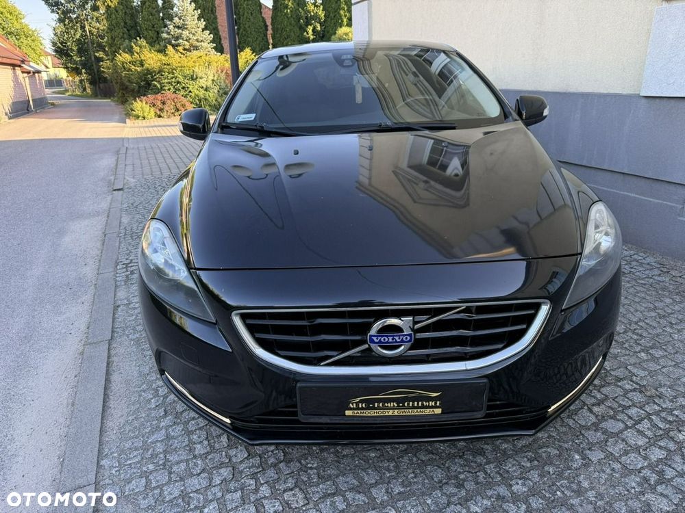 Volvo V40 - 20