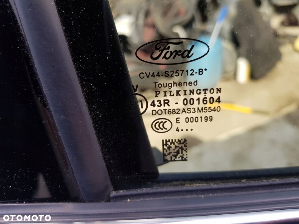 drzwi prawy tył Ford kuga MK2 UD - 9