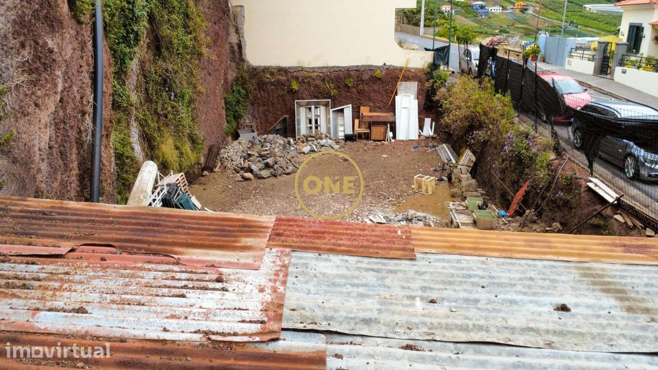 Terreno - Grande imagem: 2/15