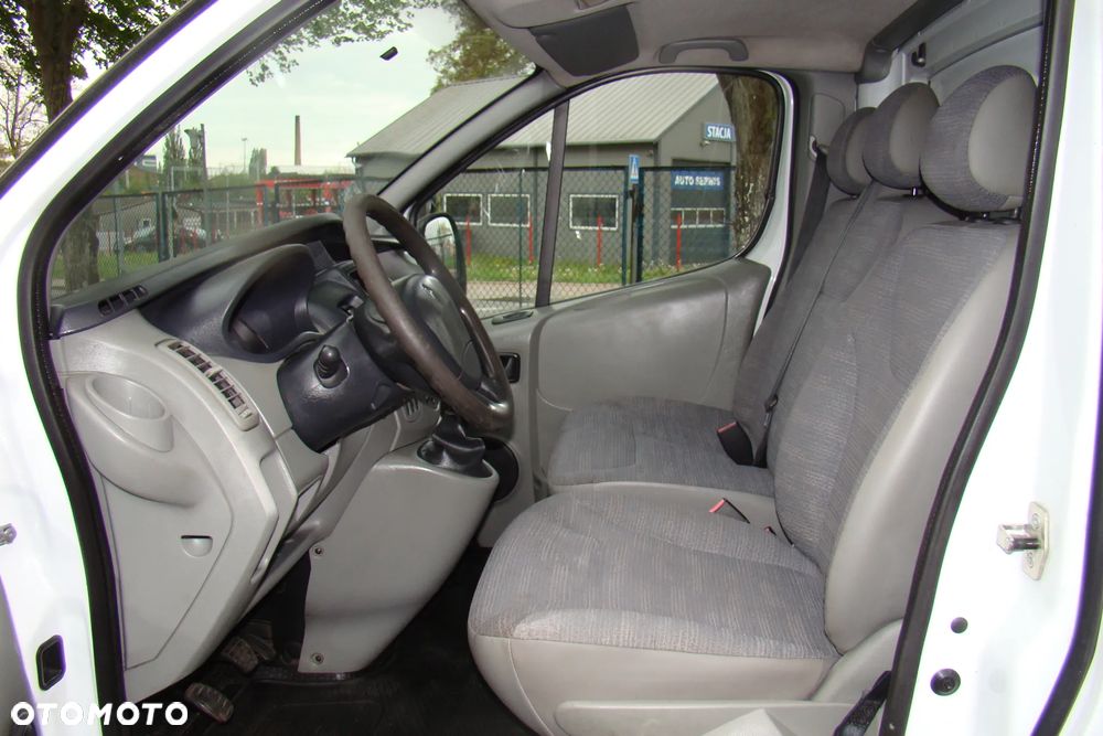 Renault Trafic - 7