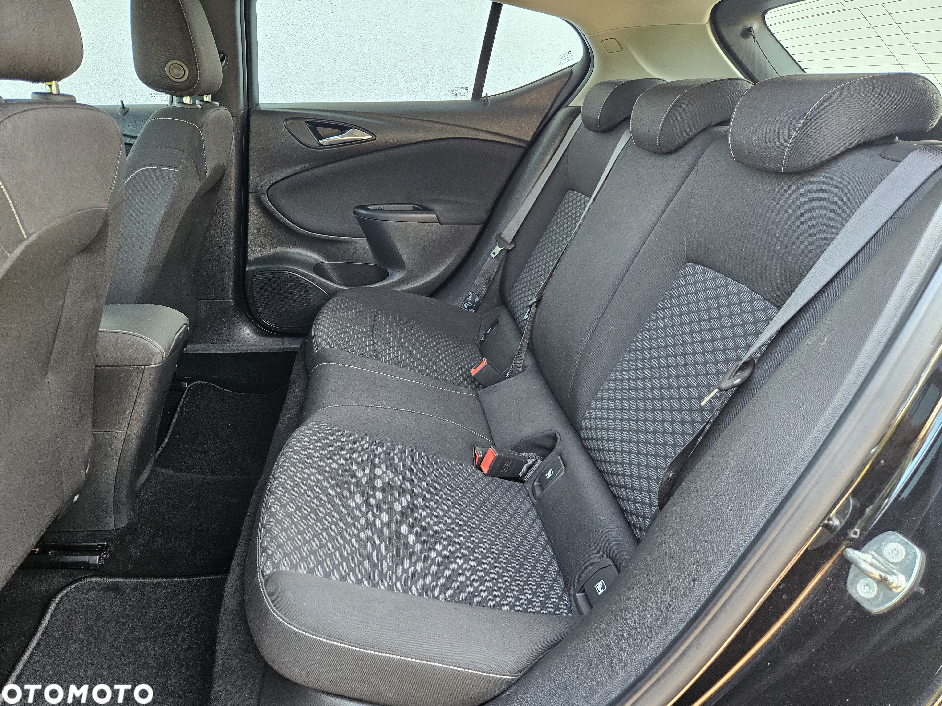Opel Astra - 9
