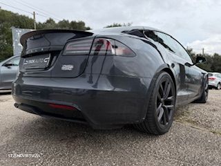 Tesla Model S Plaid AWD - 42