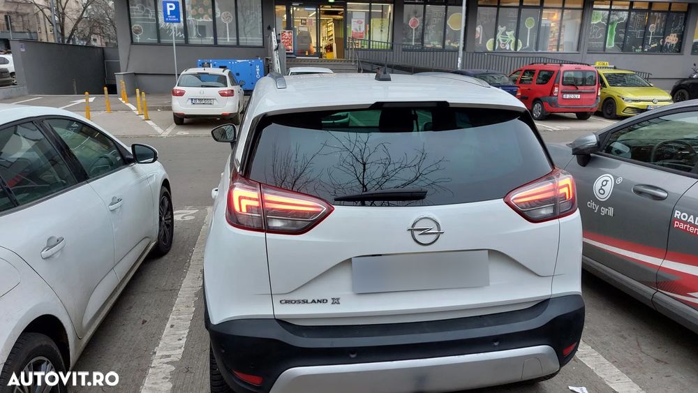 Opel Crossland - 12
