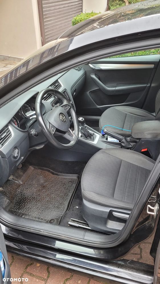 Skoda Octavia 1.6 TDI Ambition - 7