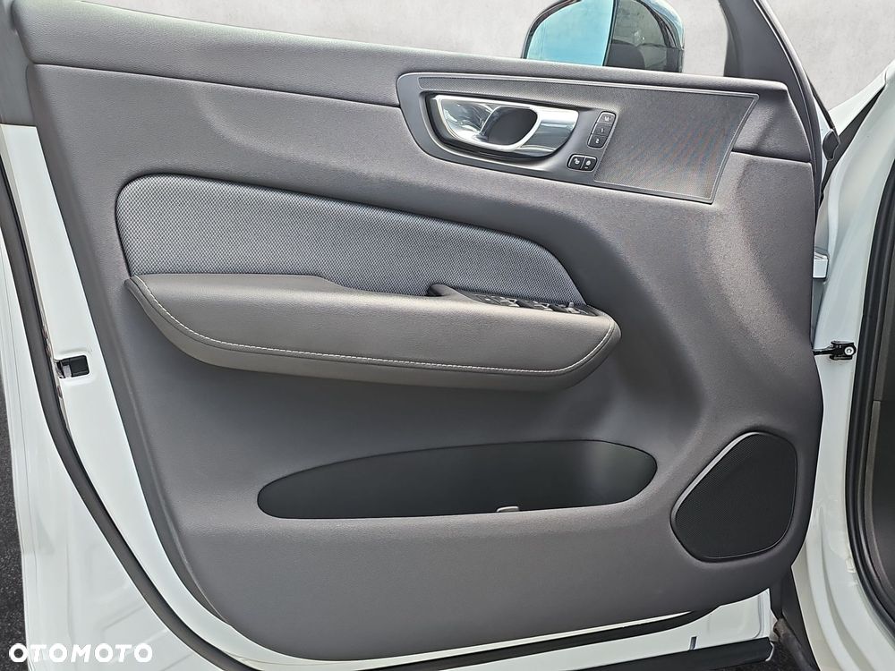 Volvo XC 60 - 16