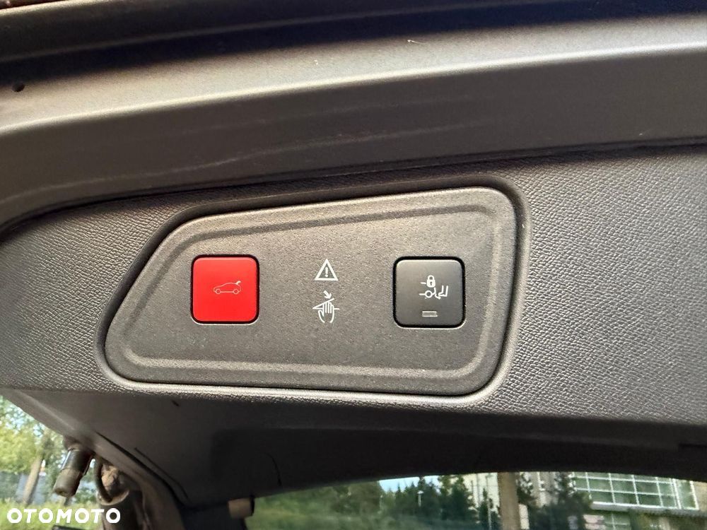 Peugeot 3008 HDi 150 Allure - 18