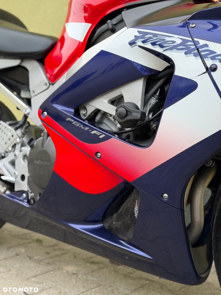 Honda CBR - 5