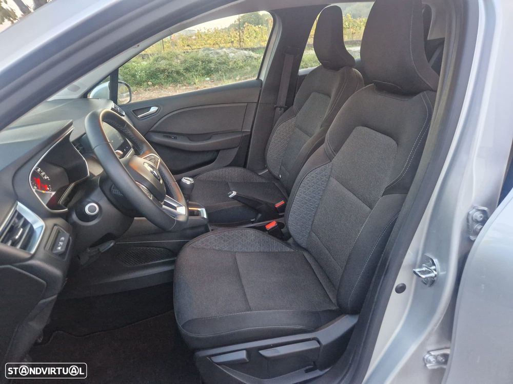 Renault Clio TCe 100 INTENS - 15