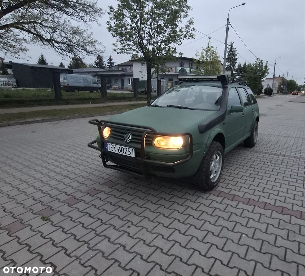 Volkswagen Golf - 3