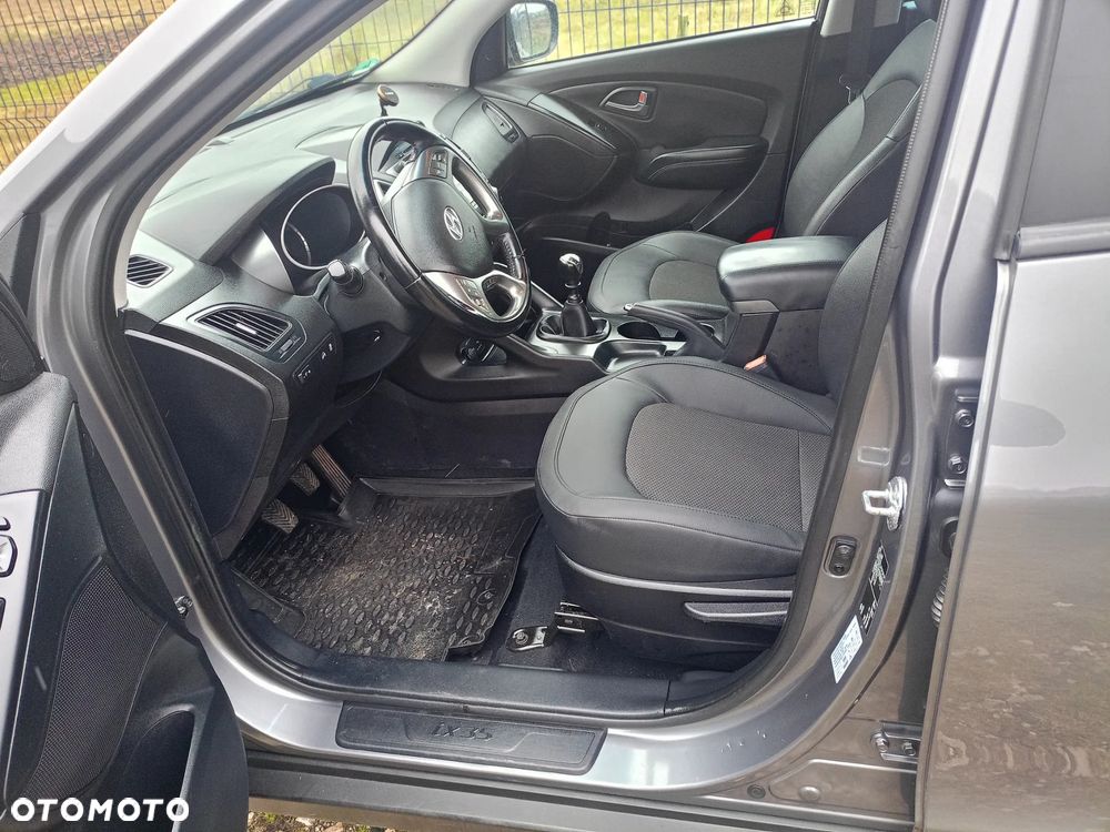 Hyundai ix35 2.0 2WD Trend - 10