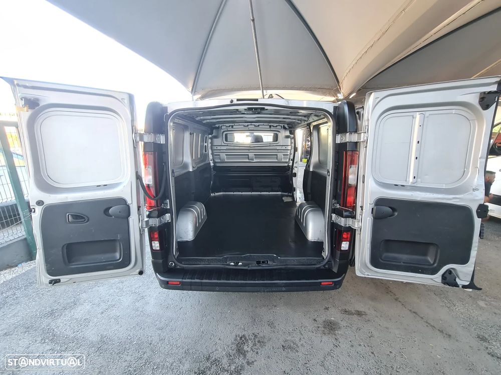 Renault TRAFIC 1.6 DCI 125CV L1H1 * AC * Câmera * ( c/IVA ) - 18