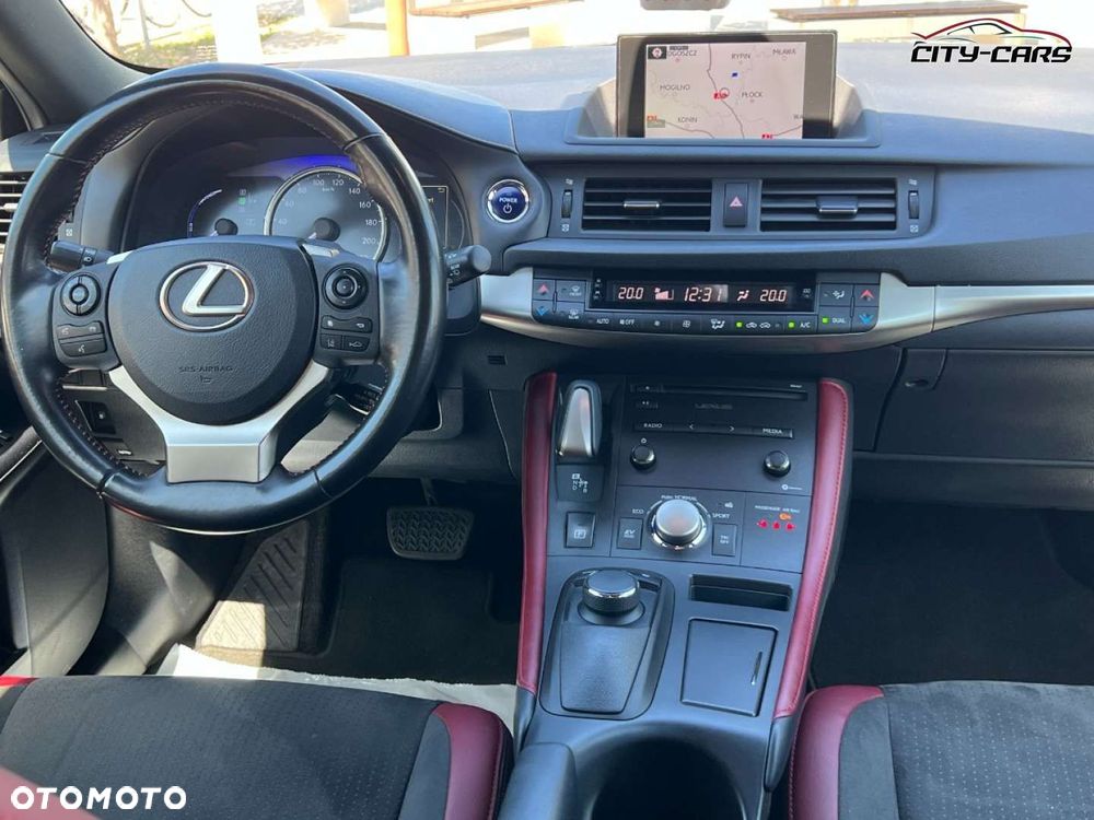 Lexus CT - 30