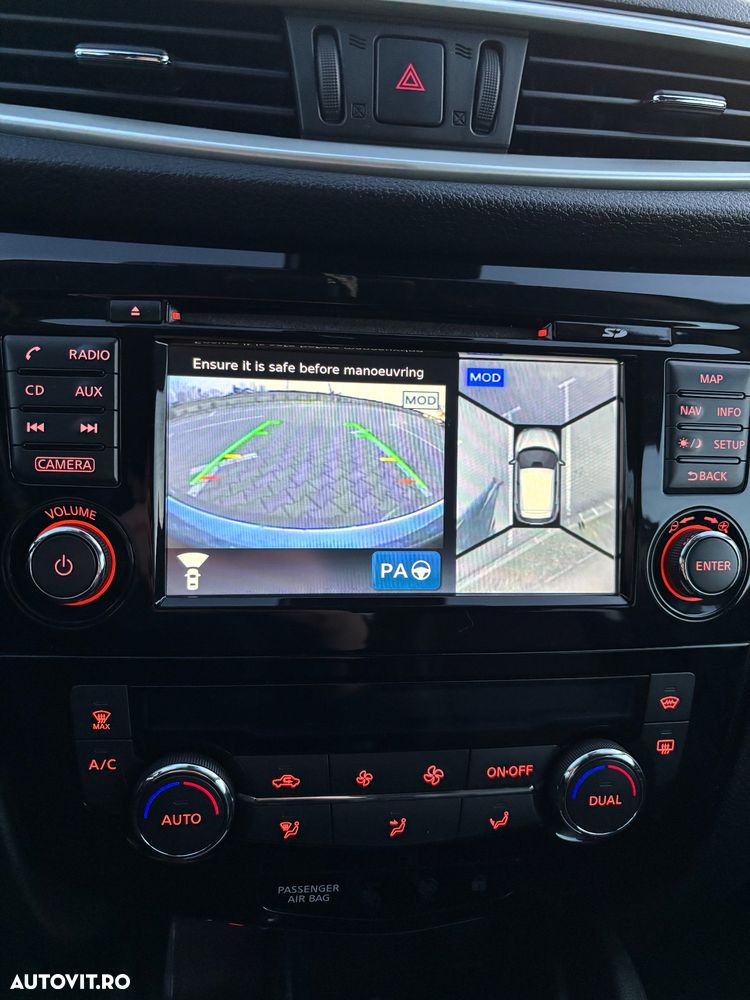 Nissan Qashqai 1.6 DCI Start/Stop 4X4-i Tekna - 9