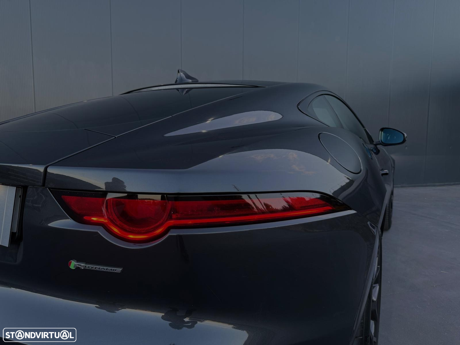 Jaguar F-Type 2.0 i4 R-Dynamic - 6