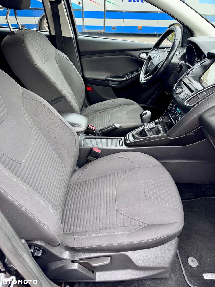 Ford Focus 1.5 TDCi Titanium - 21