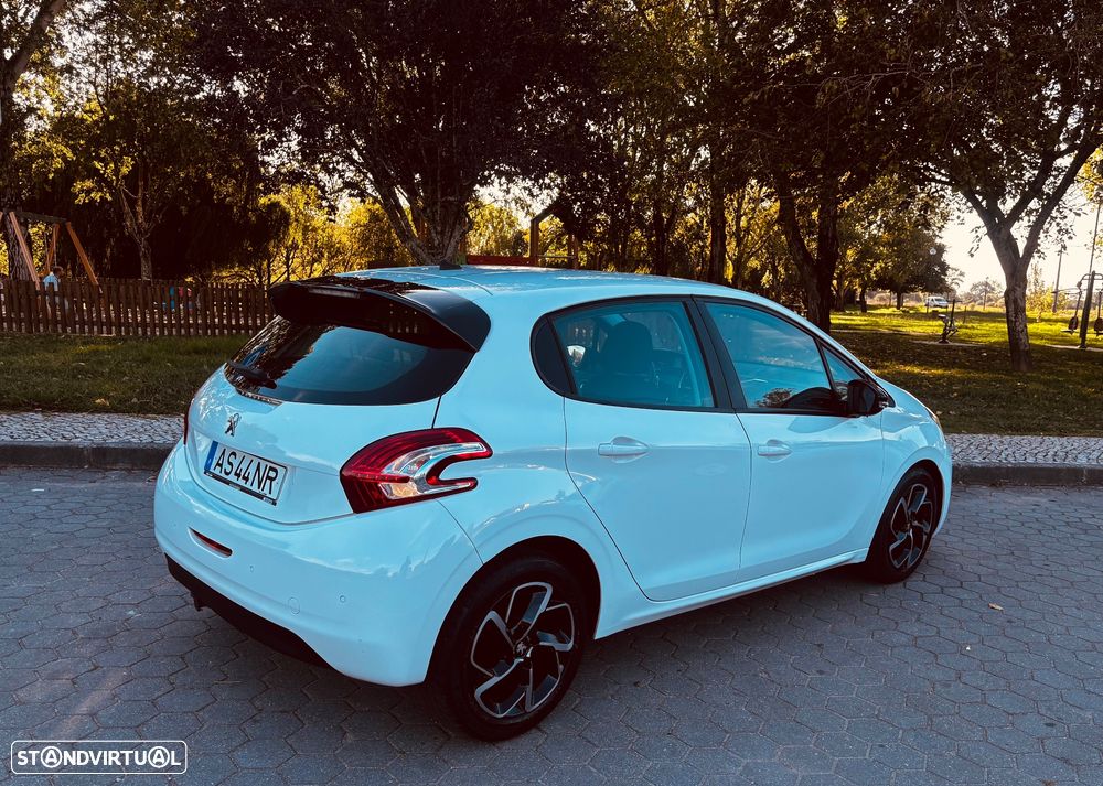 Peugeot 208 e-HDi 68 EGS5 Stop&Start Active - 7
