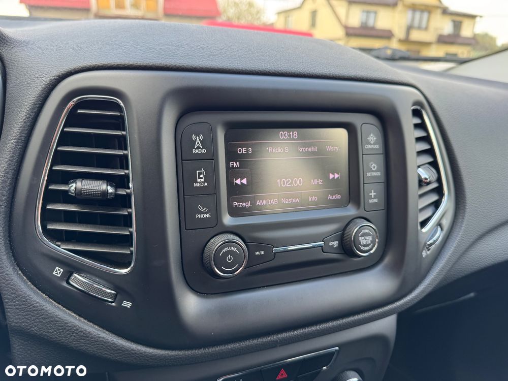 Jeep Compass 1.3 TMair Longitude FWD S&S - 30