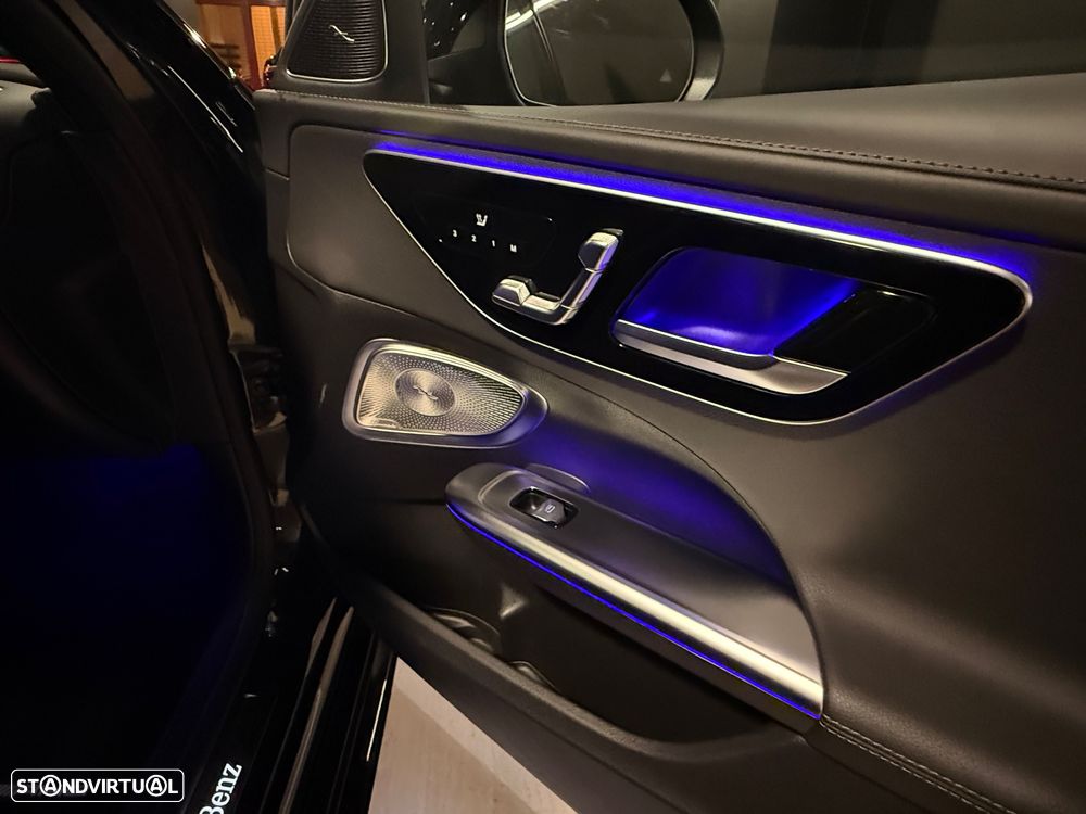 Mercedes-Benz C 300 e AMG Line - 50