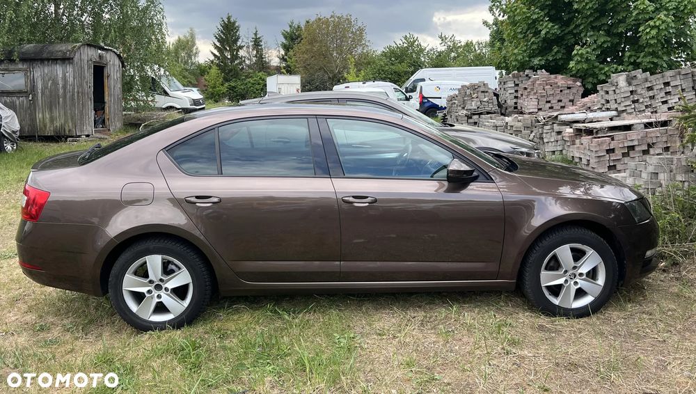Skoda Octavia 1.5 TSI ACT Ambition - 5